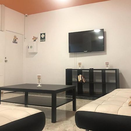 Arc House Sevilla Only Adults Ngoại thất bức ảnh
