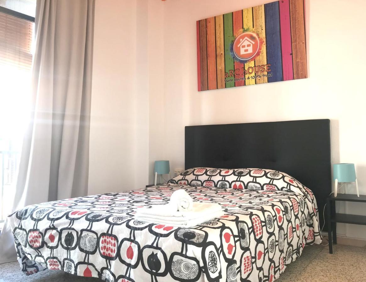 Arc House Sevilla Only Adults Ngoại thất bức ảnh