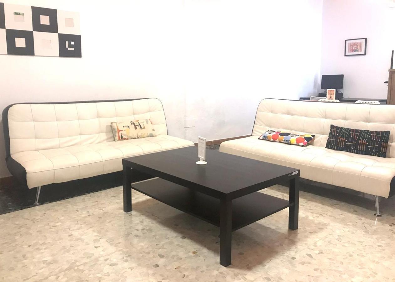 Arc House Sevilla Only Adults Ngoại thất bức ảnh