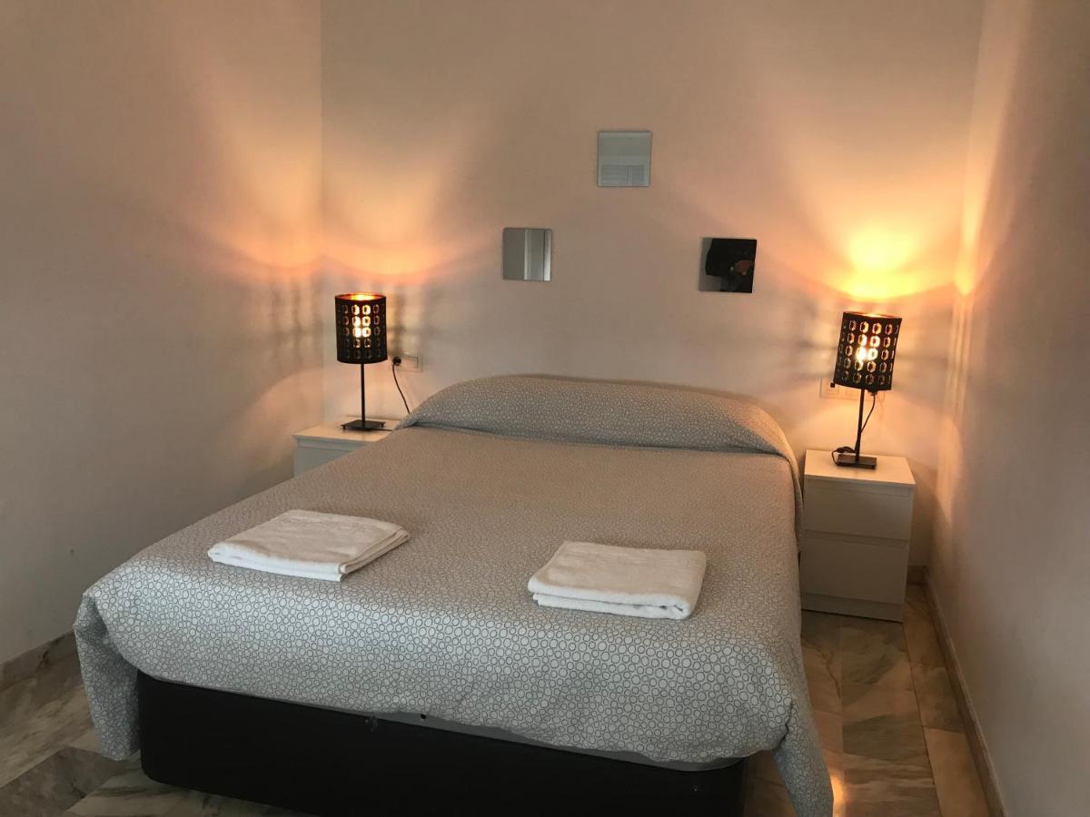 Arc House Sevilla Only Adults Ngoại thất bức ảnh